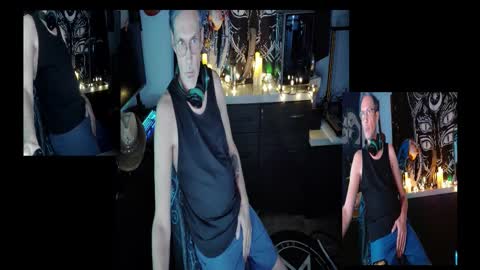 Snapshot of d_j_strokes chatting on January 17, 2026, 3:22 am Dave online show from January 17, 2026, 3:22 am