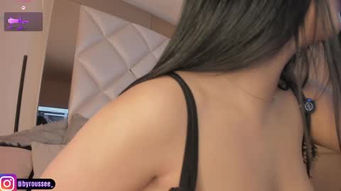 Kim online show from May 13, 2026, 4:21 am