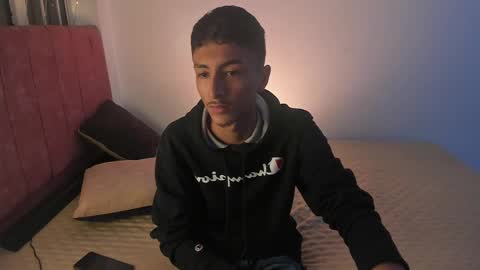 d_lirio online show from September 14, 2025, 9:36 pm