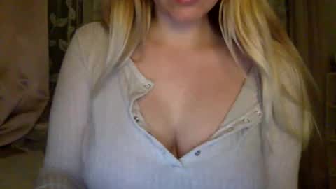 Snapshot of daamnsheshot chatting on September 28, 2025, 9:20 pm daamnsheshot online show from September 28, 2025, 9:20 pm