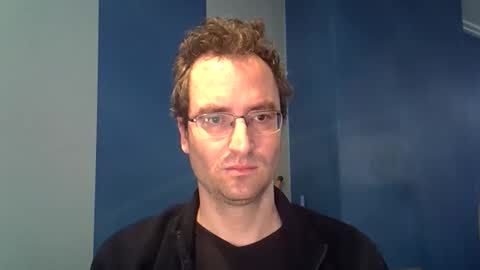 daanschr online show from February 23, 2025, 10:39 am