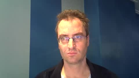 daanschr online show from October 18, 2025, 1:12 pm