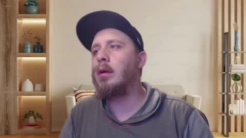 dabbydaddy25 online show from September 18, 2025, 9:55 am