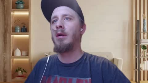 dabbydaddy25 online show from December 23, 2025, 9:07 am