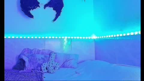 dabria_luxe online show from June 5, 2026, 11:05 am
