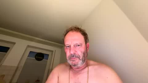 Snapshot of dachdecker7269 chatting on February 8, 2026, 6:17 am dachdecker7269 online show from February 8, 2026, 6:17 am