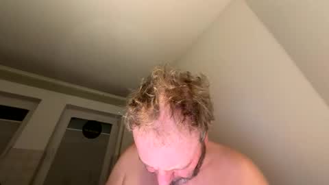 Snapshot of dachdecker7269 chatting on February 10, 2026, 5:33 am dachdecker7269 online show from February 10, 2026, 5:33 am