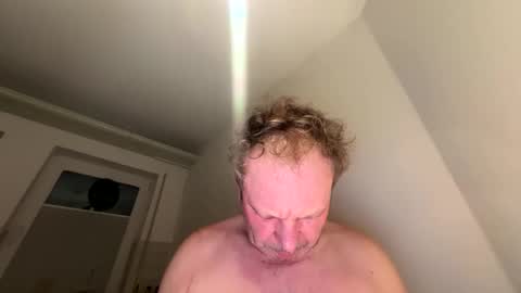 Snapshot of dachdecker7269 chatting on February 23, 2026, 4:32 am dachdecker7269 online show from February 23, 2026, 4:32 am