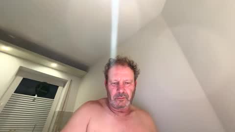 Snapshot of dachdecker7269 chatting on February 26, 2026, 5:06 am dachdecker7269 online show from February 26, 2026, 5:06 am