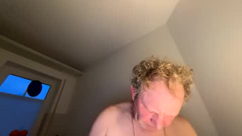 Snapshot of dachdecker7269 chatting on March 8, 2026, 5:22 am dachdecker7269 online show from March 8, 2026, 5:22 am