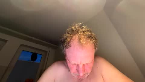 Snapshot of dachdecker7269 chatting on March 9, 2026, 5:11 am dachdecker7269 online show from March 9, 2026, 5:11 am