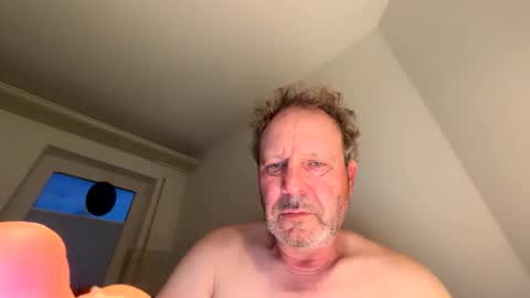 Snapshot of dachdecker7269 chatting on March 11, 2026, 5:02 am dachdecker7269 online show from March 11, 2026, 5:02 am