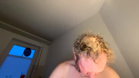 Snapshot of dachdecker7269 chatting on March 14, 2026, 5:35 am dachdecker7269 online show from March 14, 2026, 5:35 am