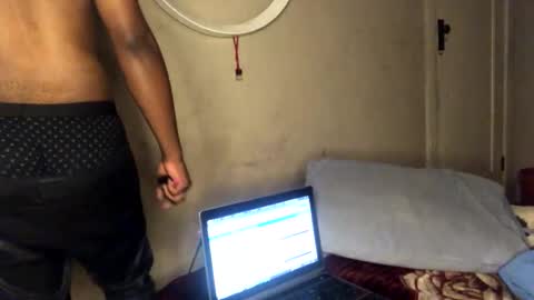 Snapshot of dad_tothesehoes chatting on January 11, 2025, 7:38 pm dad_tothesehoes online show from January 11, 2025, 7:38 pm