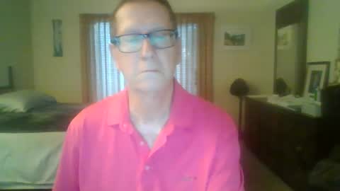 daddddy2023 online show from September 9, 2025, 3:11 pm