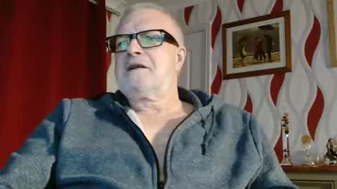 Brian ... online show from April 30, 2026, 8:04 pm