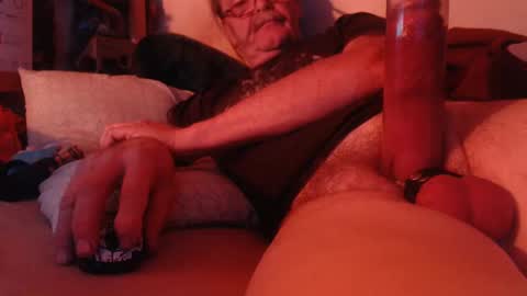daddiesmonstercock online show from December 22, 2024, 2:49 am