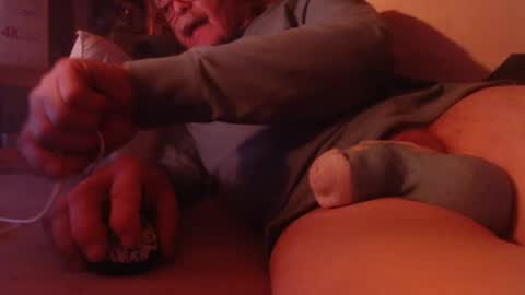 daddiesmonstercock online show from December 30, 2024, 3:03 am