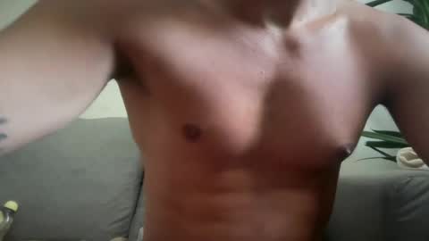 daddy_dick_4u online show from June 25, 2026, 10:42 am