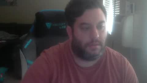 Snapshot of daddybody4u chatting on February 3, 2025, 2:55 pm daddybody4u online show from February 3, 2025, 2:55 pm