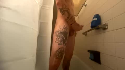 Snapshot of daddybojanglez chatting on November 9, 2025, 2:37 pm daddybojanglez online show from November 9, 2025, 2:37 pm