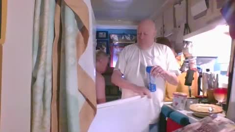 Snapshot of daddycubbyhubby chatting on November 10, 2025, 1:59 am Daddy online show from November 10, 2025, 1:59 am