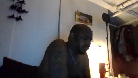 Snapshot of daddydickxm chatting on April 26, 2026, 8:23 am daddydickxm online show from April 26, 2026, 8:23 am
