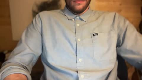 Snapshot of daddydoesit69 chatting on November 15, 2025, 7:43 pm Leo online show from November 15, 2025, 7:43 pm