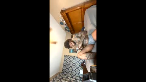 sexy tatted king bbc online show from October 15, 2025, 8:14 am