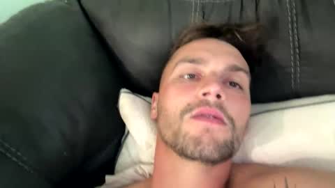 Snapshot of daddyjusti15 chatting on October 14, 2025, 9:59 pm daddyjusti15 online show from October 14, 2025, 9:59 pm