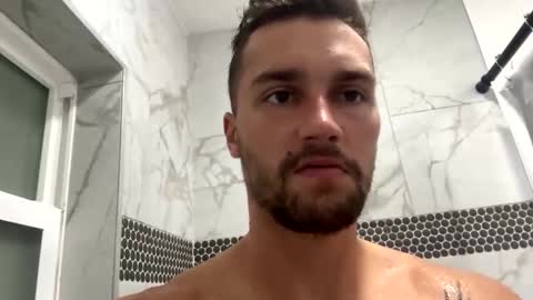 Snapshot of daddyjusti15 chatting on October 30, 2025, 8:42 pm daddyjusti15 online show from October 30, 2025, 8:42 pm