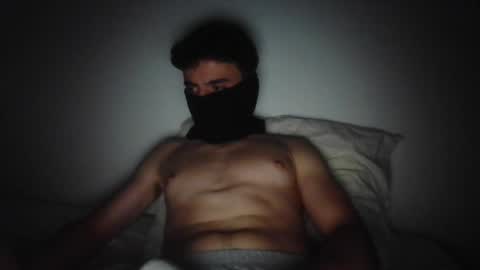 daddyl_e_s online show from June 19, 2026, 9:18 pm