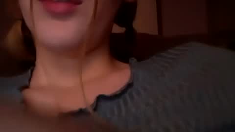 Caroline online show from September 24, 2025, 8:50 am