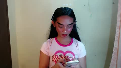 daddys_lil_monsterxxx online show from February 5, 2026, 3:49 pm