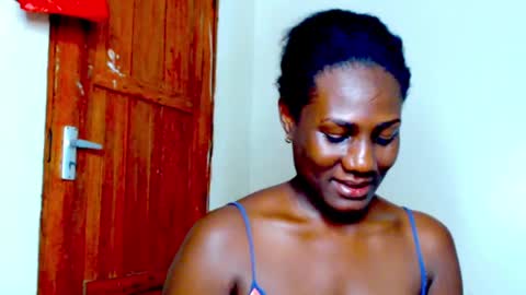 Snapshot of daddys_naughtyslut chatting on April 5, 2026, 10:51 pm tee online show from April 5, 2026, 10:51 pm
