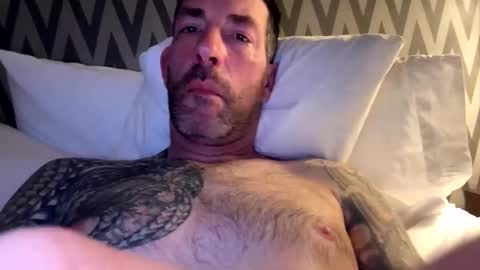 daddyshornyy online show from April 18, 2026, 3:38 pm