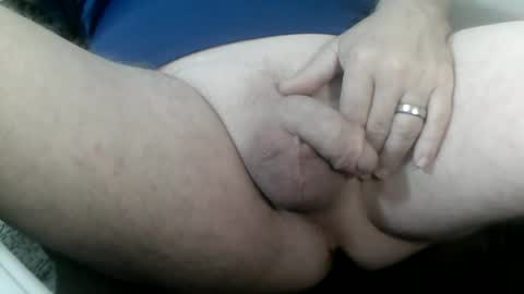 Snapshot of daddysmalls_55 chatting on January 19, 2025, 3:21 pm daddysmalls online show from January 19, 2025, 3:21 pm