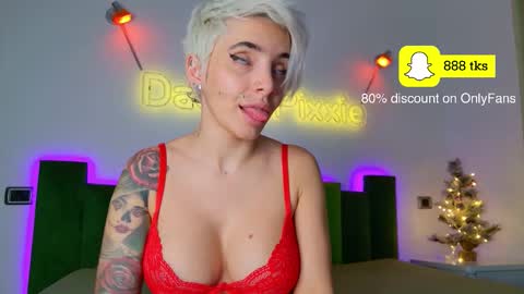 daddyspixxie online show from November 28, 2025, 4:53 pm