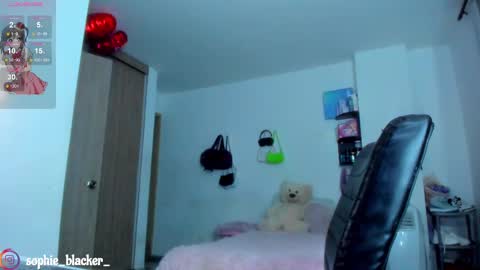 Sophie online show from March 6, 2025, 2:09 am