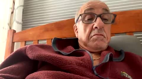 Snapshot of daddyweis chatting on September 20, 2025, 3:40 am daddyweis online show from September 20, 2025, 3:40 am