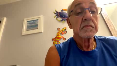 Snapshot of daddyweis chatting on September 25, 2025, 8:45 pm daddyweis online show from September 25, 2025, 8:45 pm