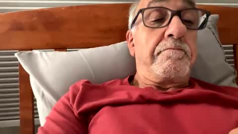 Snapshot of daddyweis chatting on September 28, 2025, 3:34 am daddyweis online show from September 28, 2025, 3:34 am