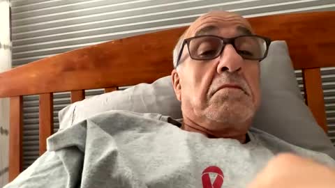 Snapshot of daddyweis chatting on October 3, 2025, 2:41 am daddyweis online show from October 3, 2025, 2:41 am