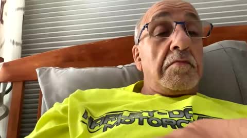 daddyweis online show from October 28, 2025, 2:15 am