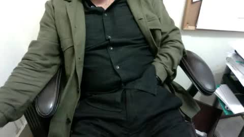 Snapshot of dadooronron69 chatting on October 9, 2025, 5:22 pm dadooronron69 online show from October 9, 2025, 5:22 pm