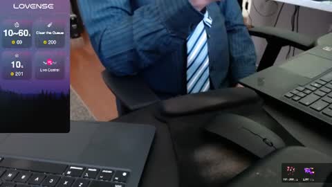 Snapshot of dadssecret69 chatting on June 24, 2026, 3:55 pm DadsSecret online show from June 24, 2026, 3:55 pm