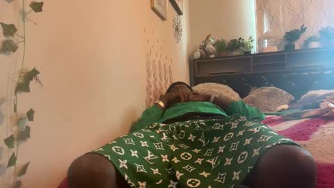 Snapshot of daedotfrankyloko649881 chatting on March 1, 2026, 7:27 pm DaedotFrankyLoko online show from March 1, 2026, 7:27 pm