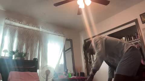 Snapshot of daedotfrankyloko649881 chatting on March 25, 2026, 4:46 pm DaedotFrankyLoko online show from March 25, 2026, 4:46 pm