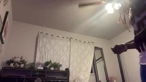 Snapshot of daedotfrankyloko649881 chatting on March 29, 2026, 4:12 am DaedotFrankyLoko online show from March 29, 2026, 4:12 am