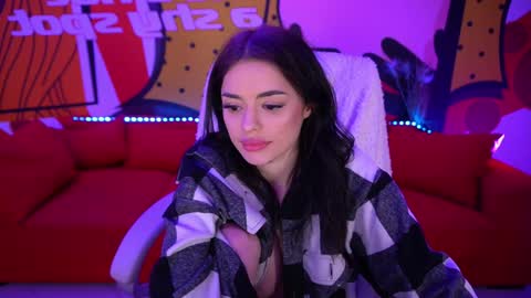 daenerys_daen online show from January 4, 2025, 7:23 pm